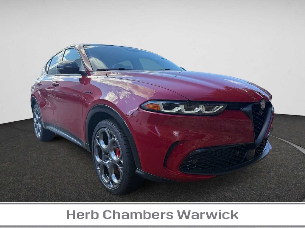 New 2024 Alfa Romeo Tonale Veloce Sport Utility