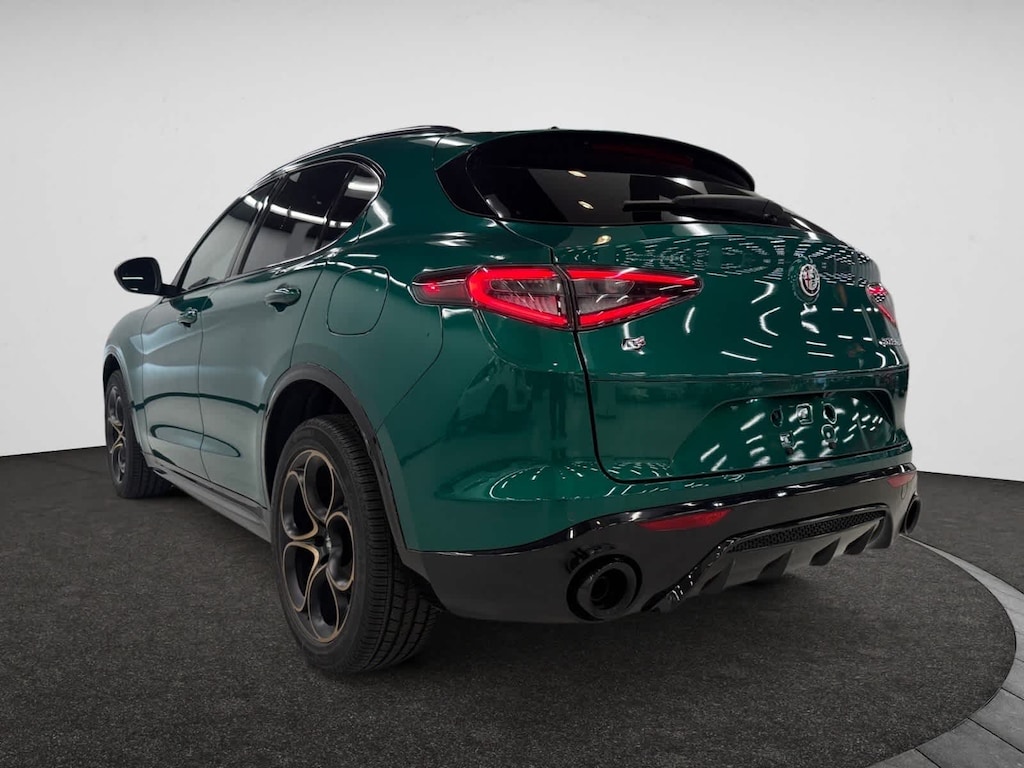 New 2025 Alfa Romeo Stelvio INTENSA AWD Sport Utility