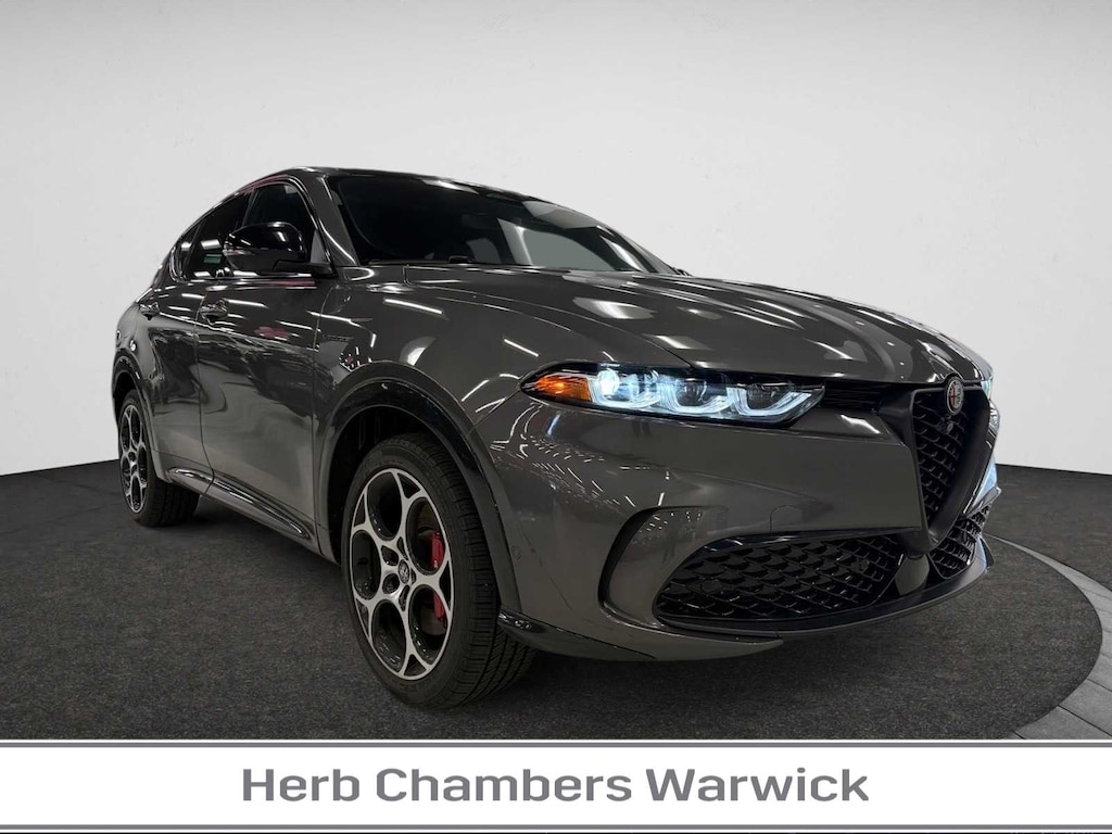 New 2024 Alfa Romeo Tonale VELOCE EAWD Sport Utility
