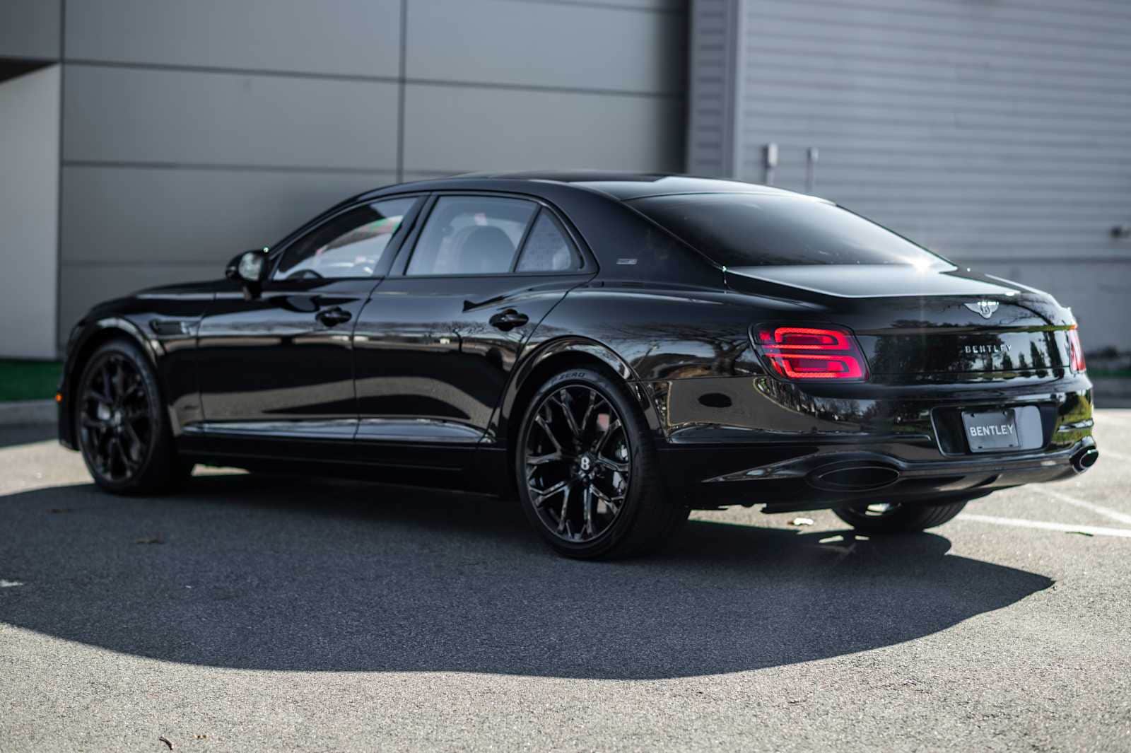 used 2024 Bentley Flying Spur car