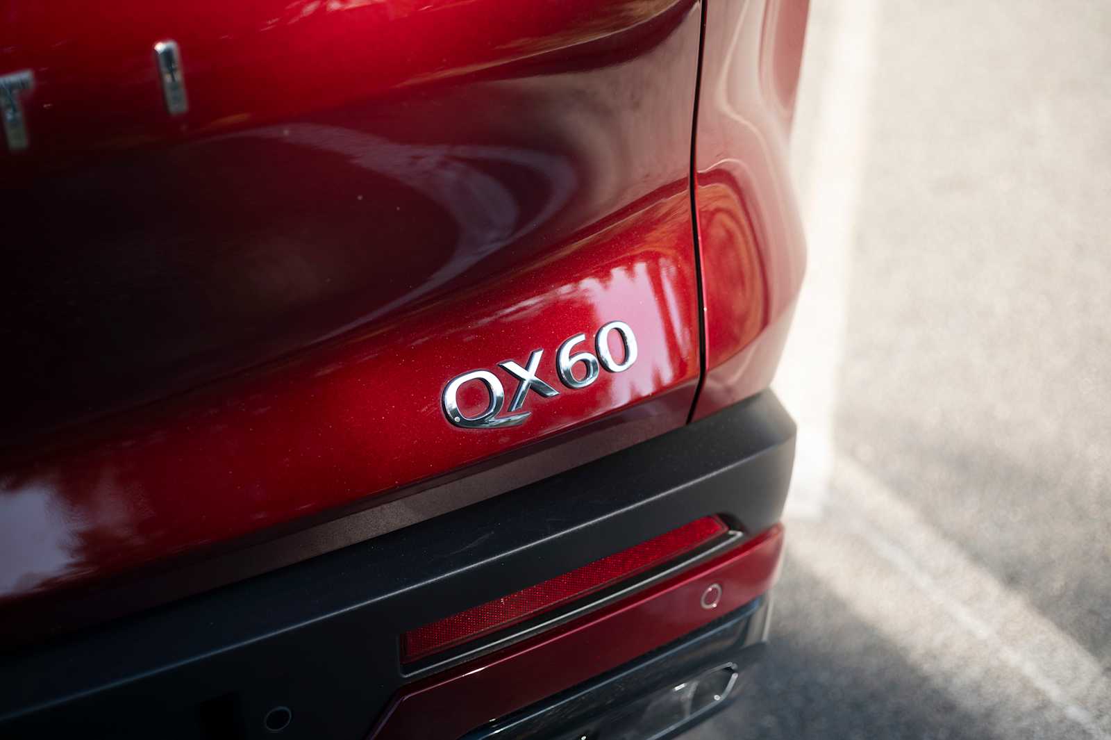 used 2025 INFINITI QX60 car, priced at $39,987