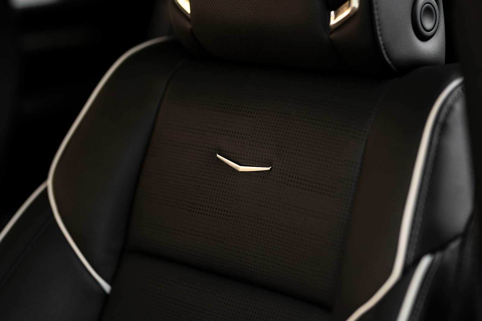 used 2025 Cadillac Escalade ESV car, priced at $112,797