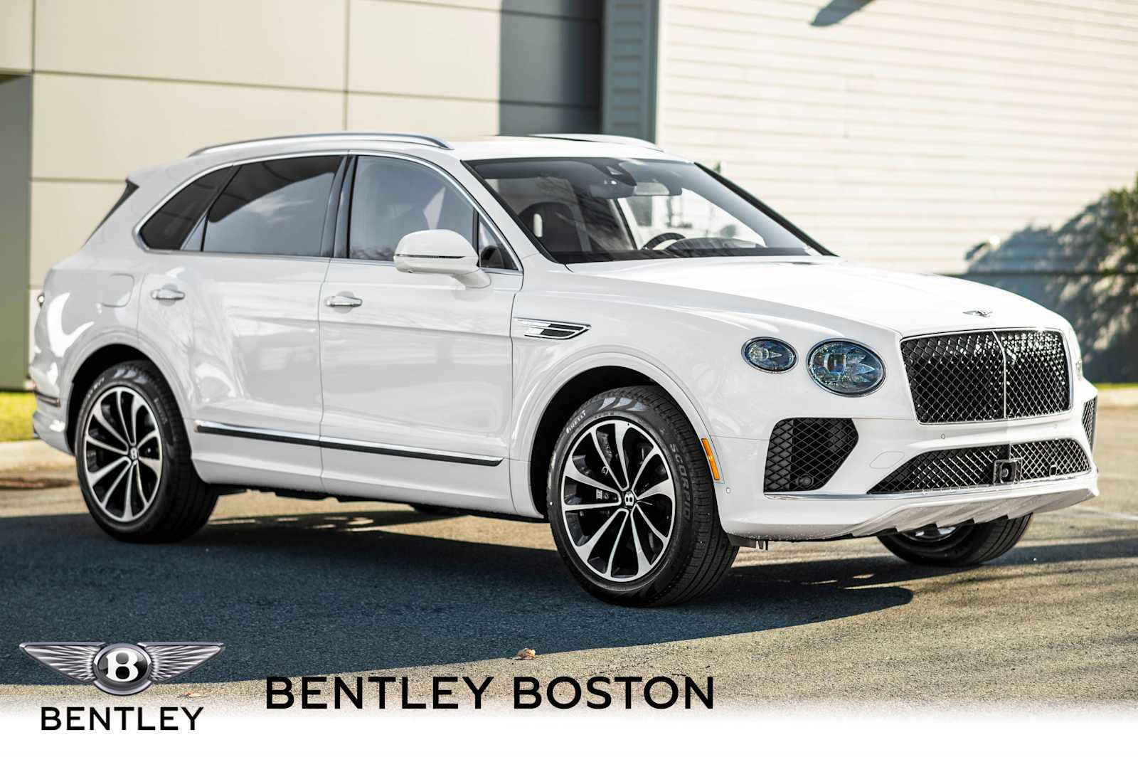 2025 Bentley Bentayga's photo
