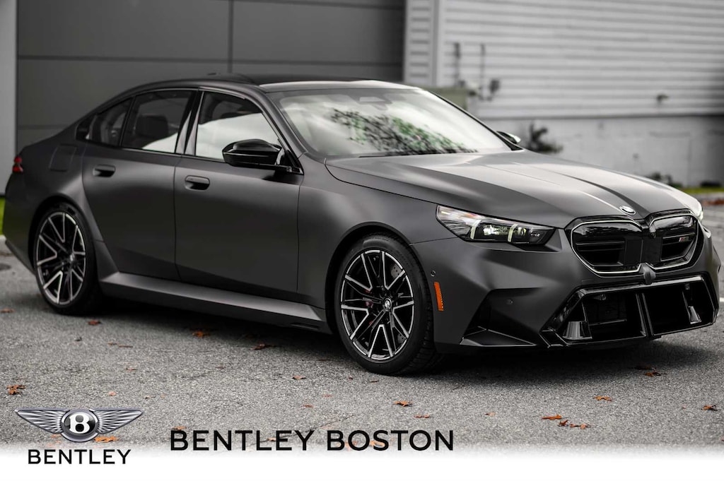 Used 2025 BMW M5  Sedan