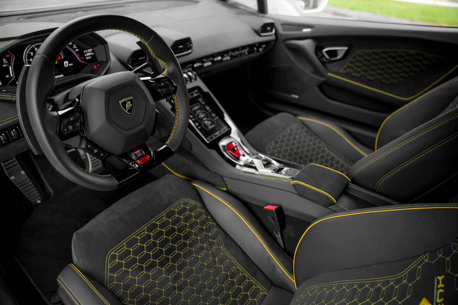 Used 2023 Lamborghini Huracan EVO Coupe