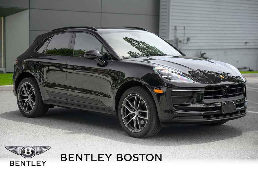 Used 2023 Porsche Macan SUV