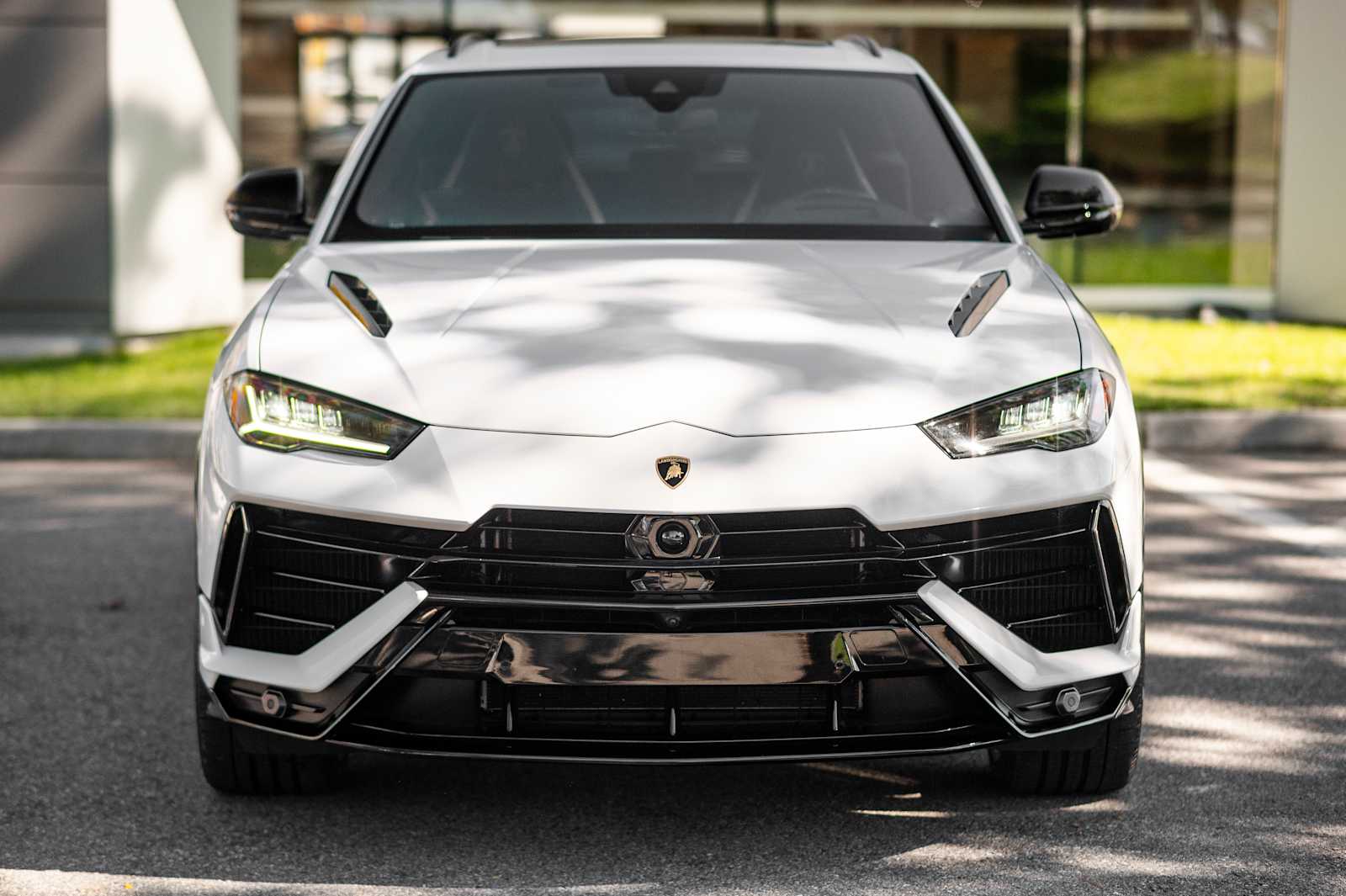 2024 Lamborghini Urus S photo 2
