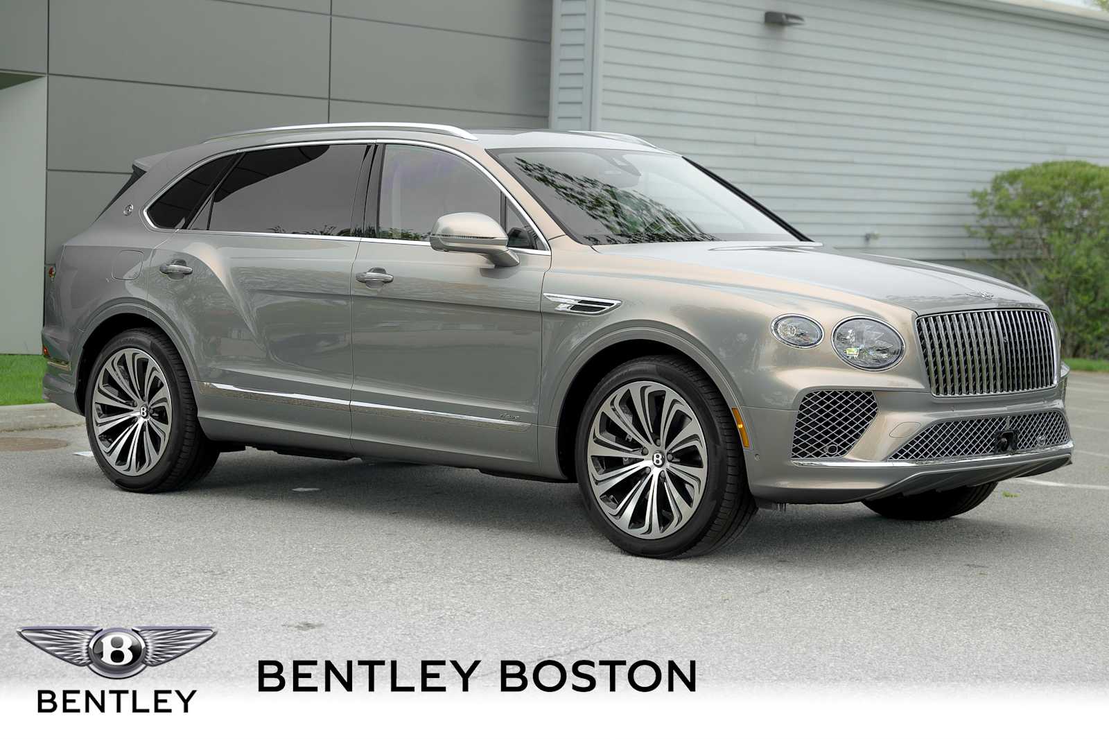 2025 Bentley Bentayga EWB Azure's photo