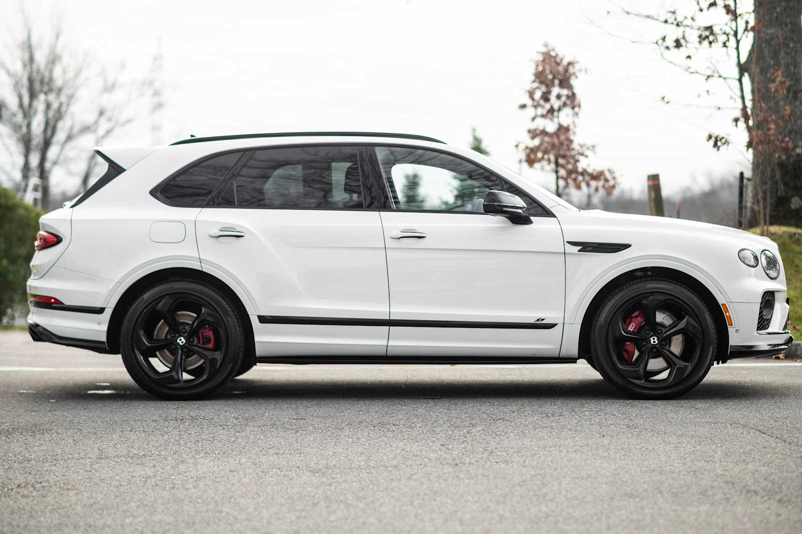 2022 Bentley Bentayga S photo 4