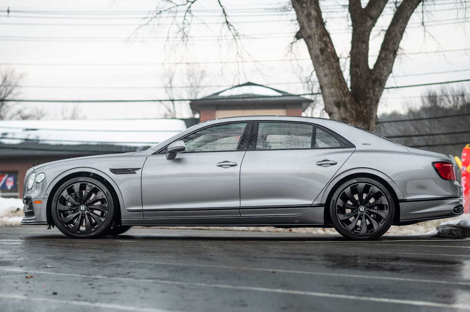 used 2024 Bentley Flying Spur car