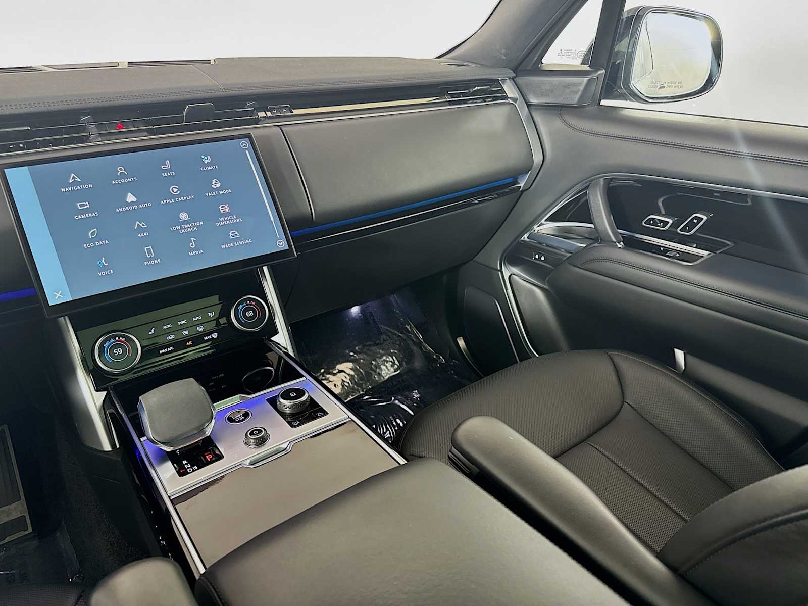 used 2023 Land Rover Range Rover car, priced at $85,497