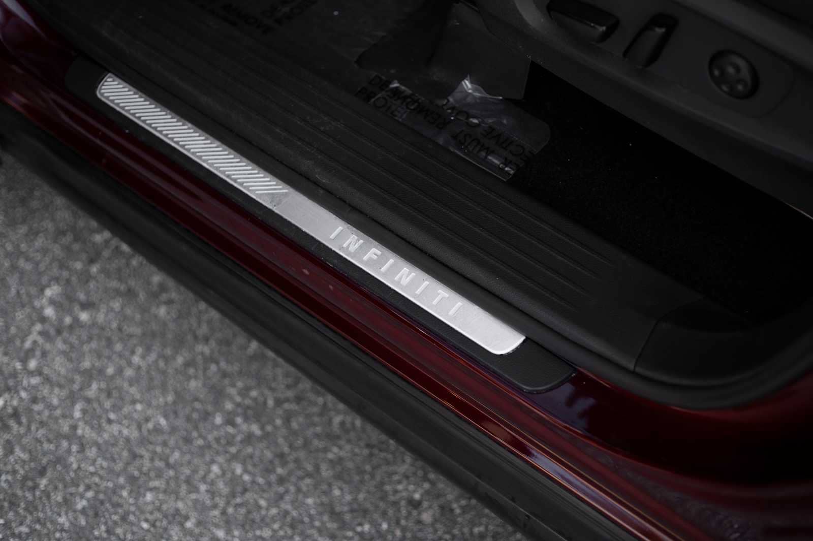 used 2025 INFINITI QX60 car, priced at $39,987