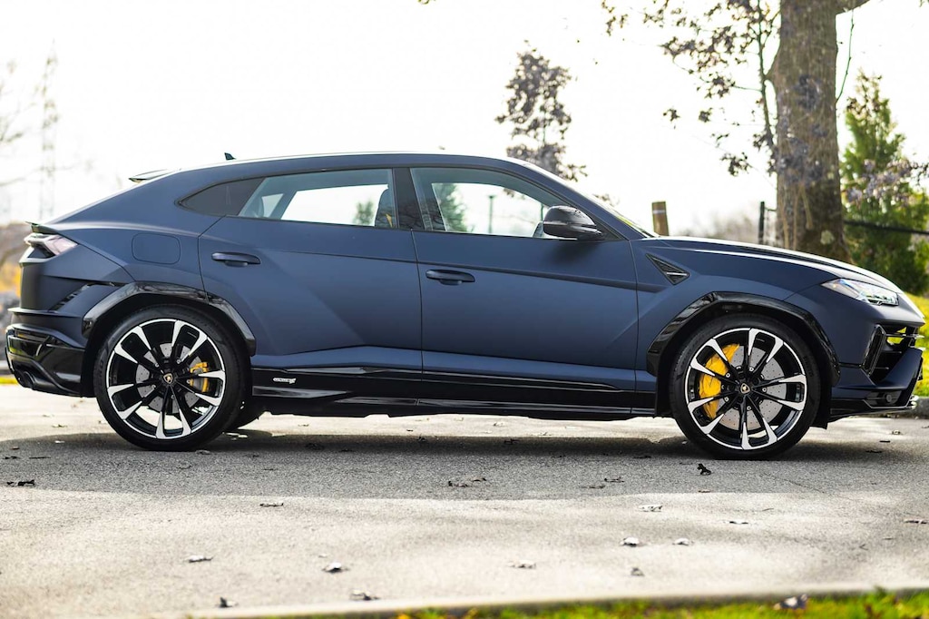 Used 2023 Lamborghini SUV