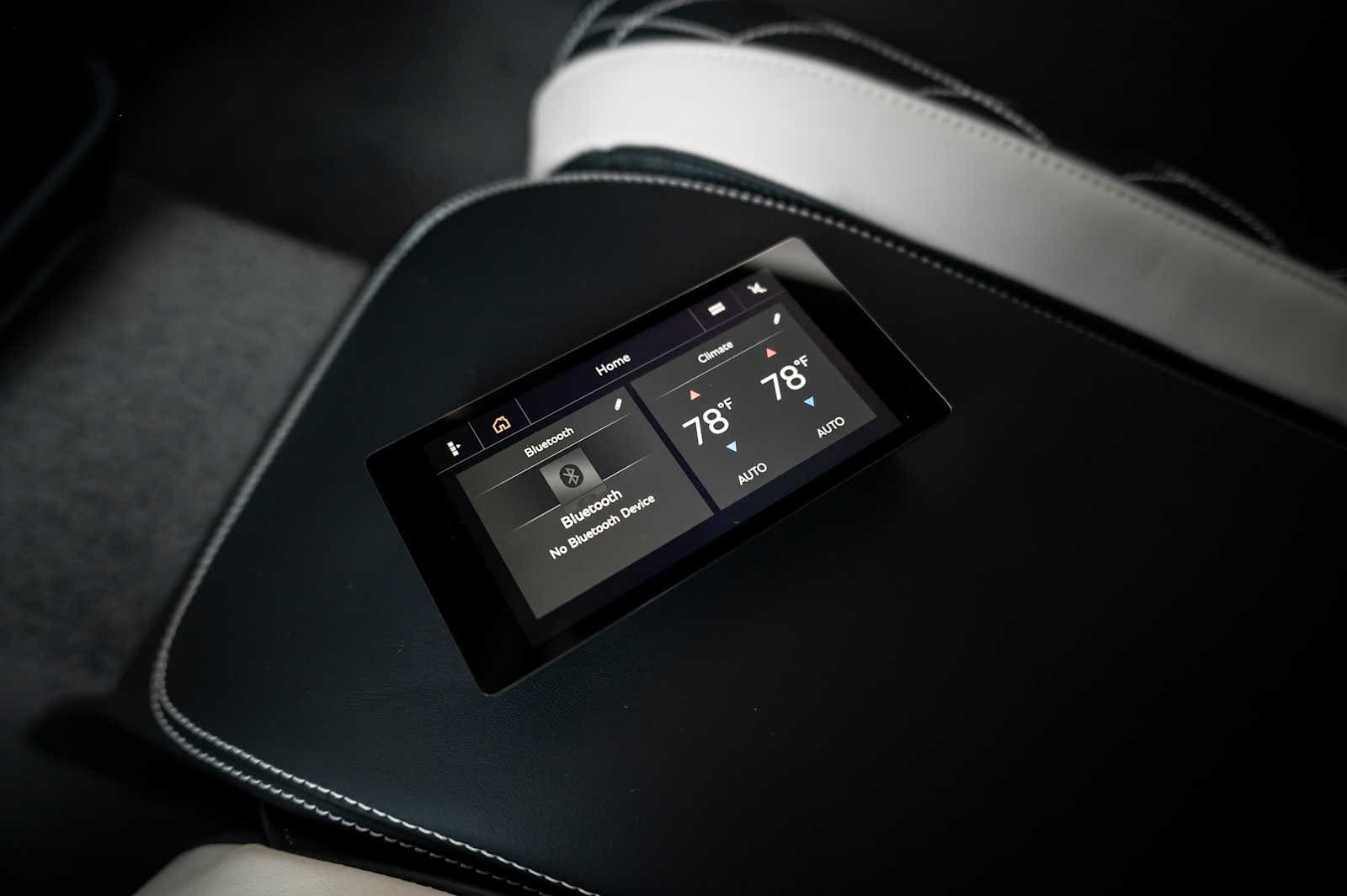 used 2024 Bentley Flying Spur car