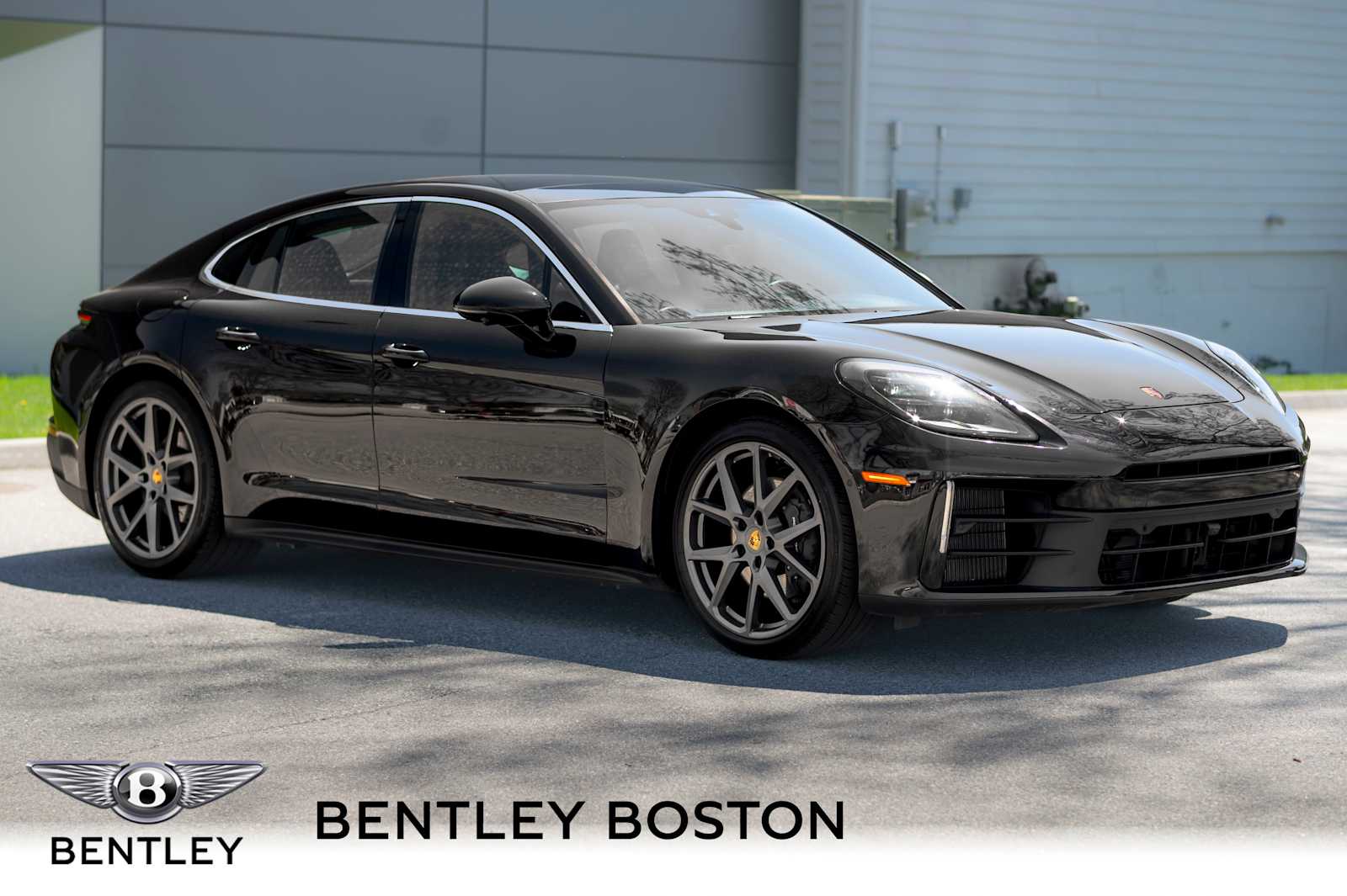 2025 Porsche Panamera Base