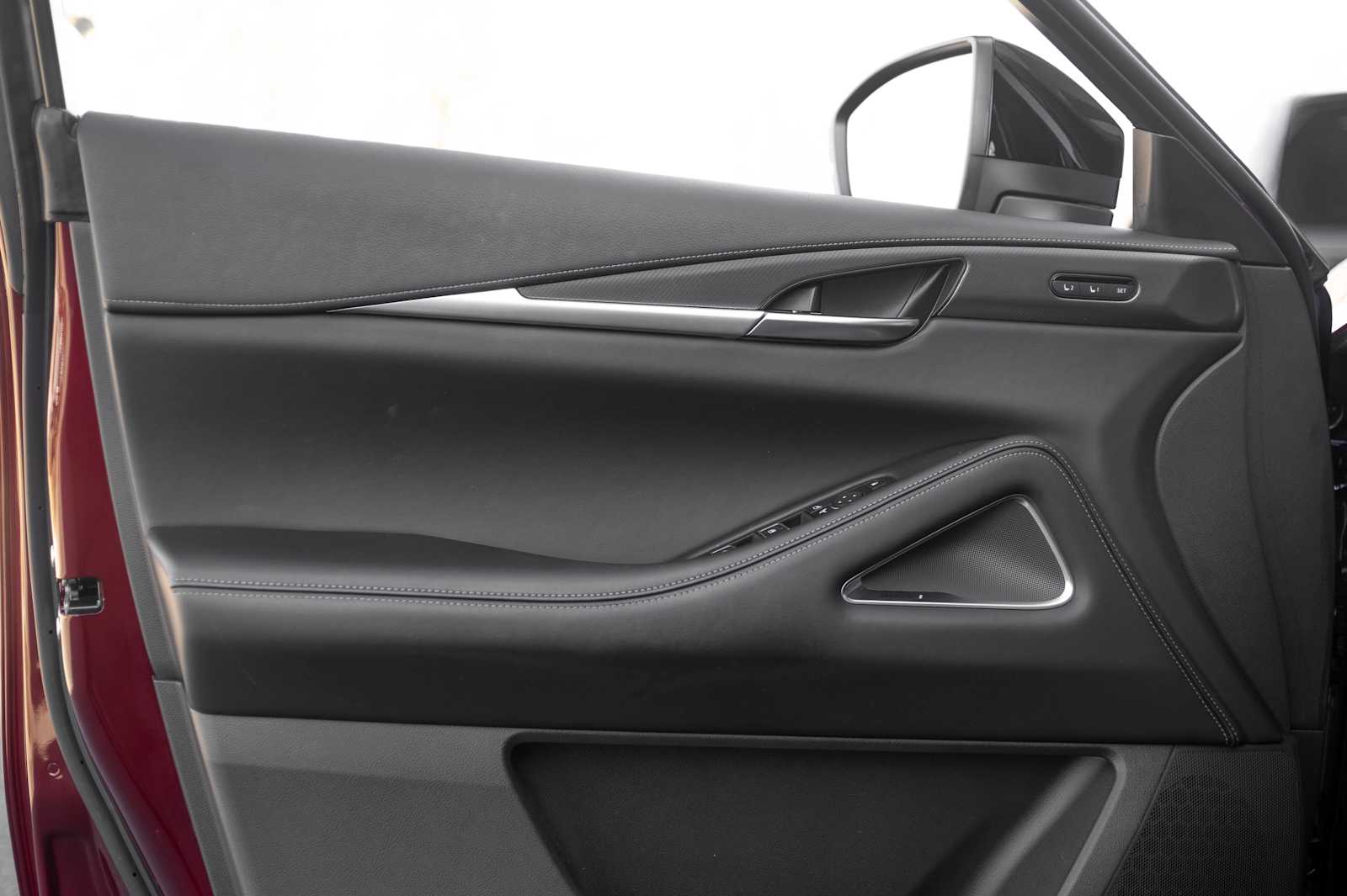 used 2025 INFINITI QX60 car, priced at $39,987