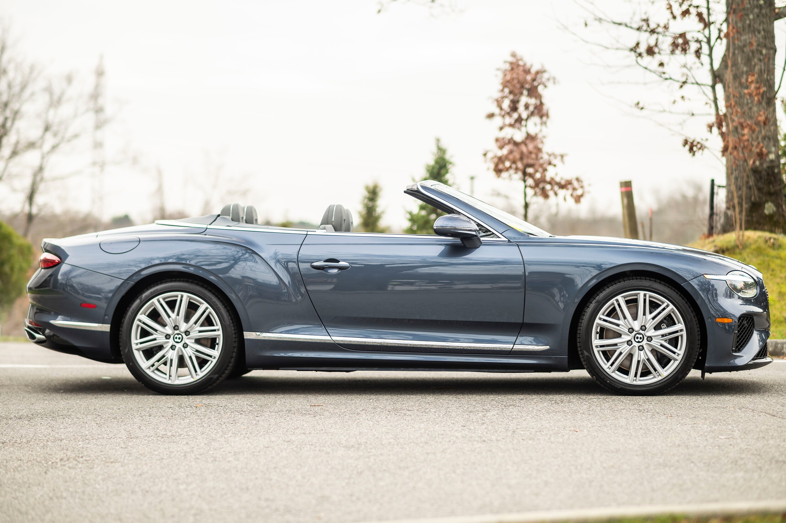 2026 Bentley Continental GTC photo 4