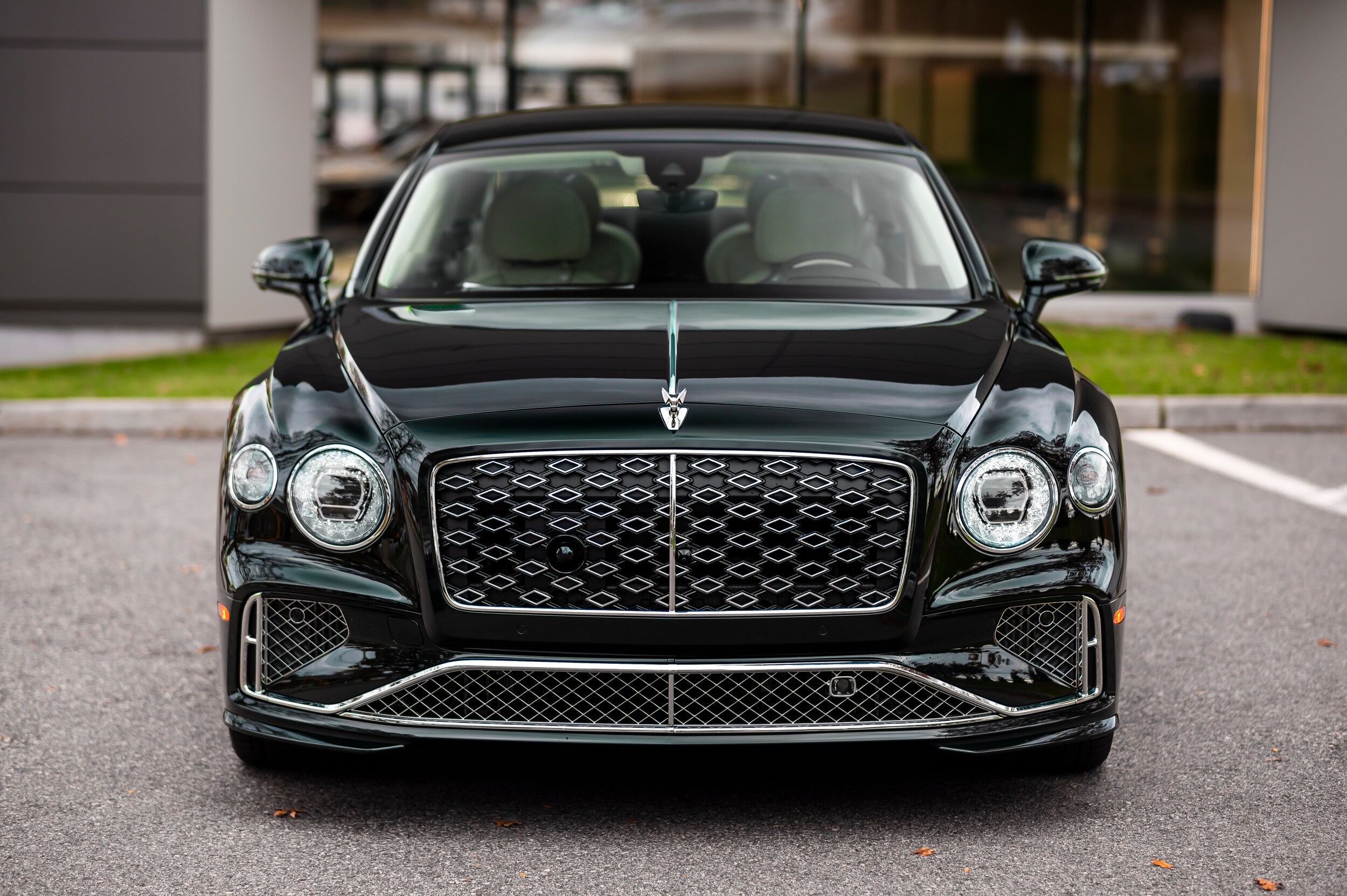 2026 Bentley Flying Spur Mulliner photo 3