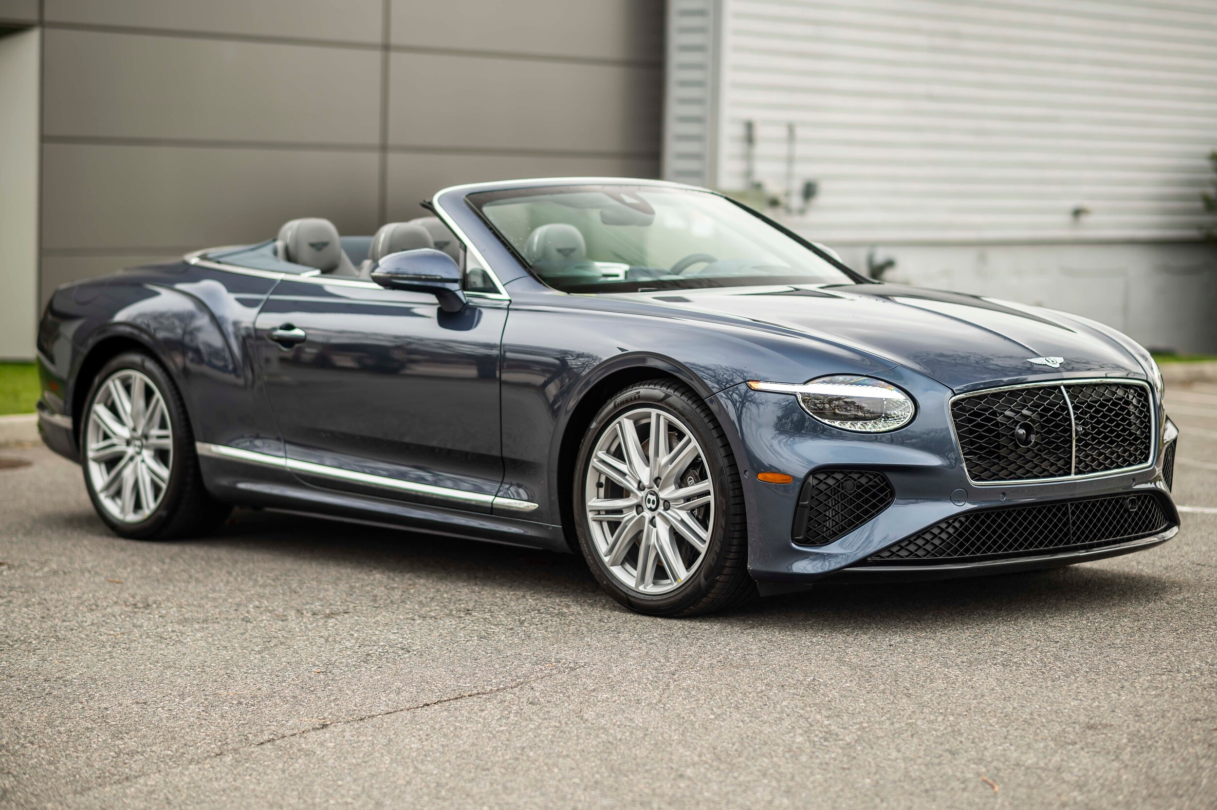 2026 Bentley Continental GTC photo 2