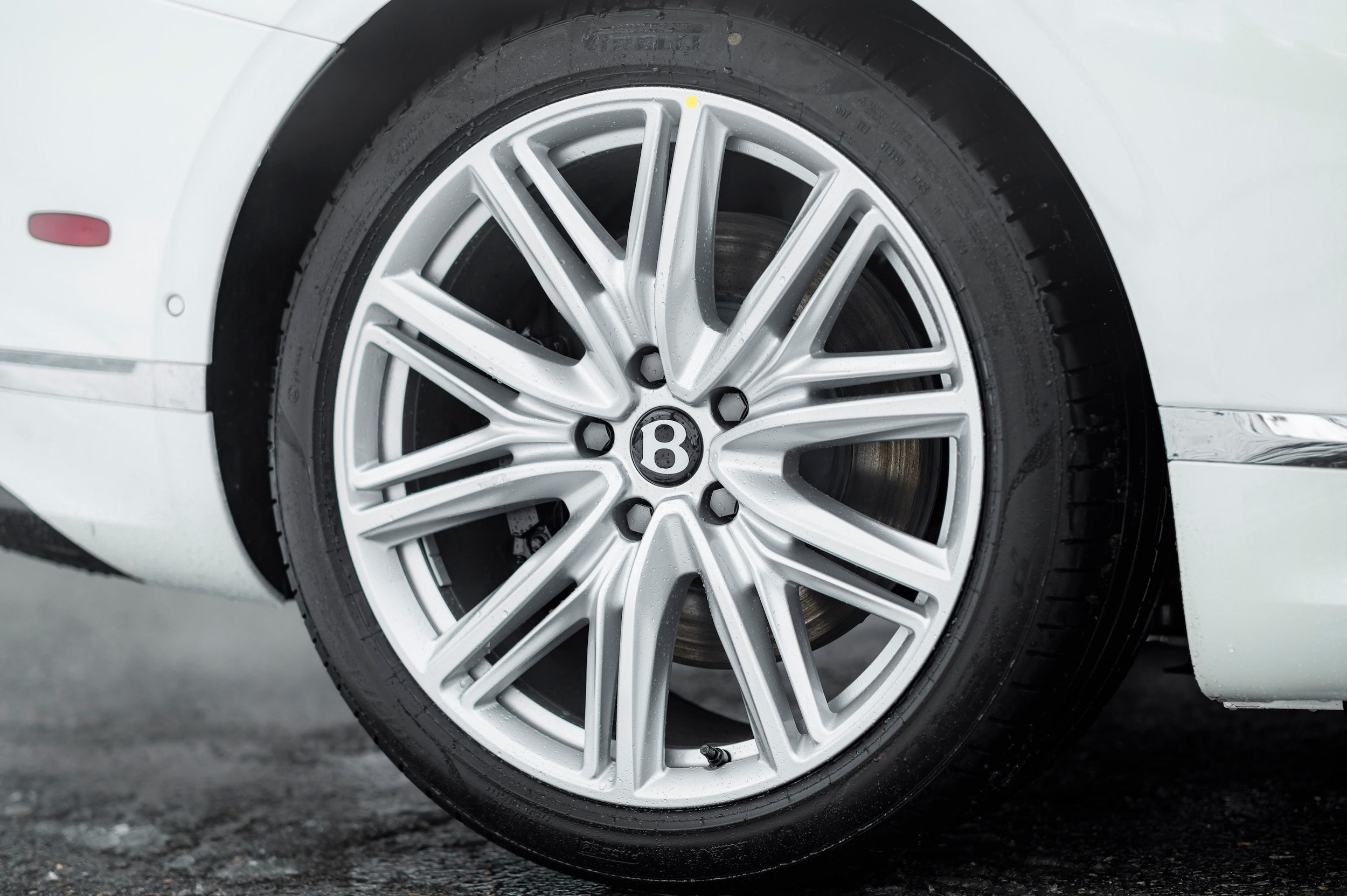 2026 Bentley Continental GT Base - Photo 13