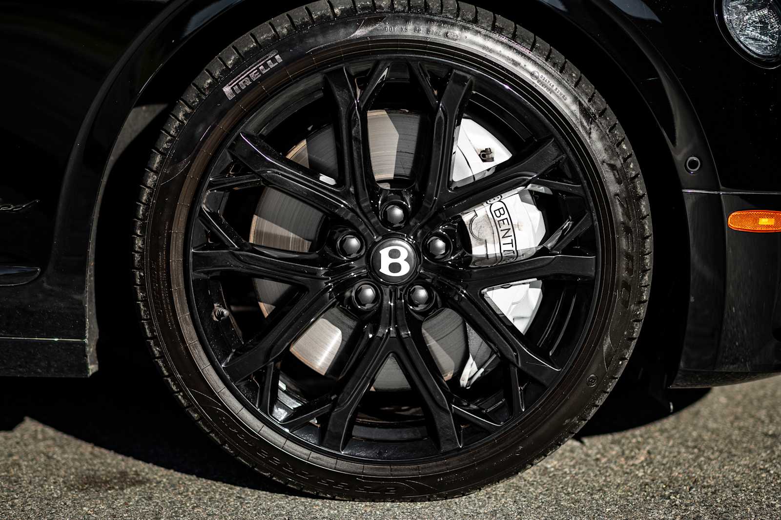 used 2024 Bentley Flying Spur car