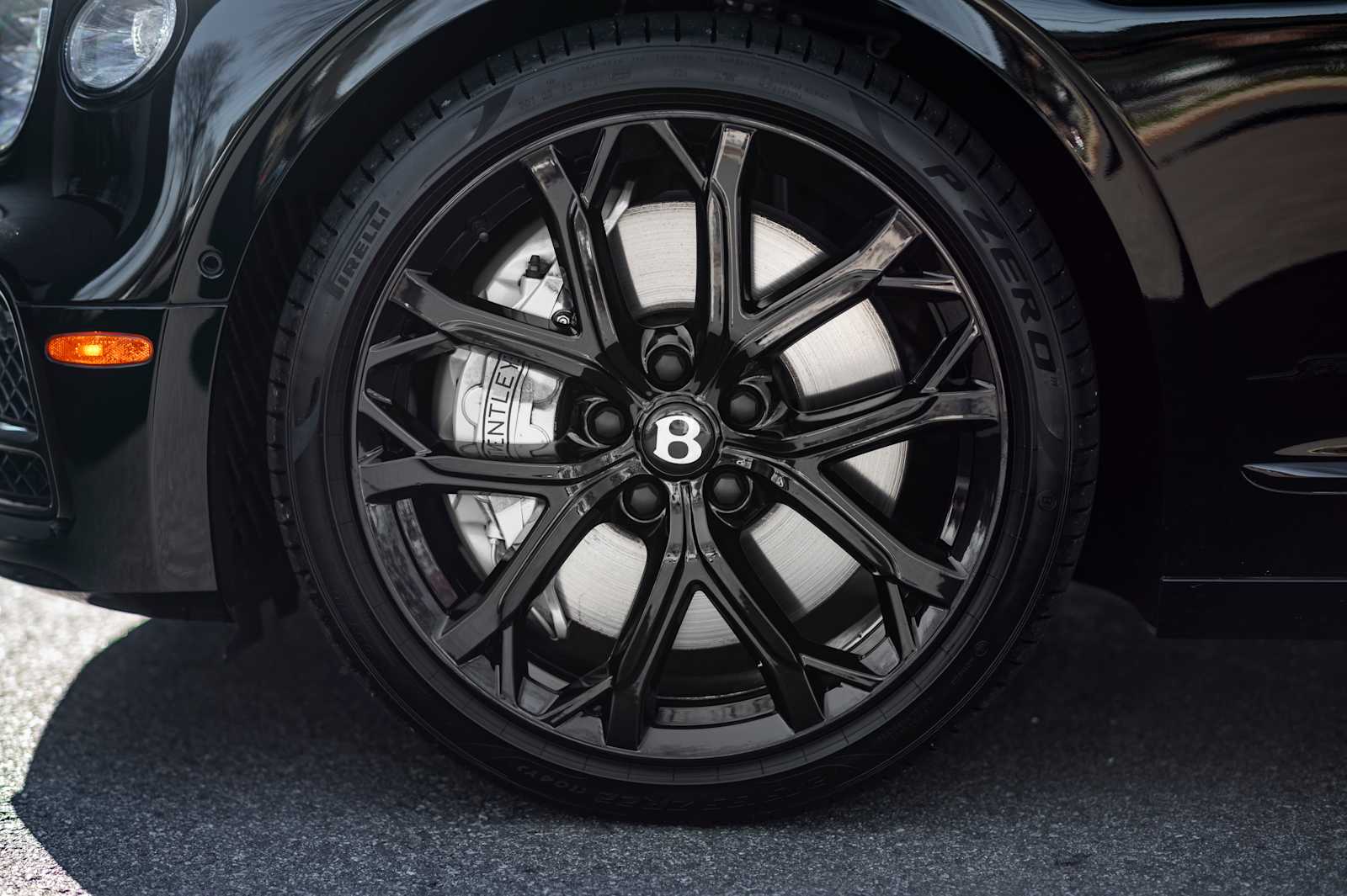 used 2024 Bentley Flying Spur car