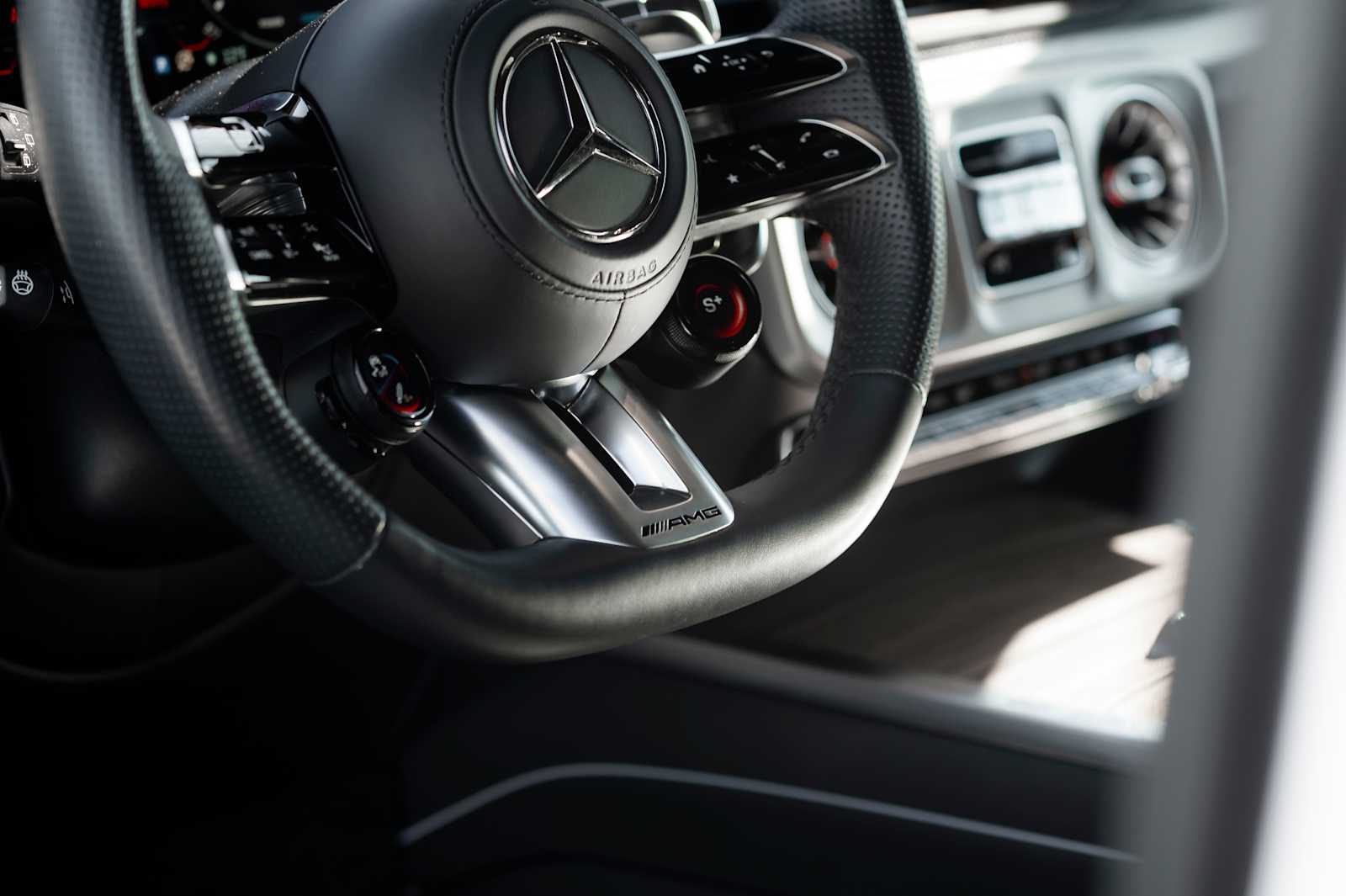 used 2025 Mercedes-Benz AMG G 63 car, priced at $209,287