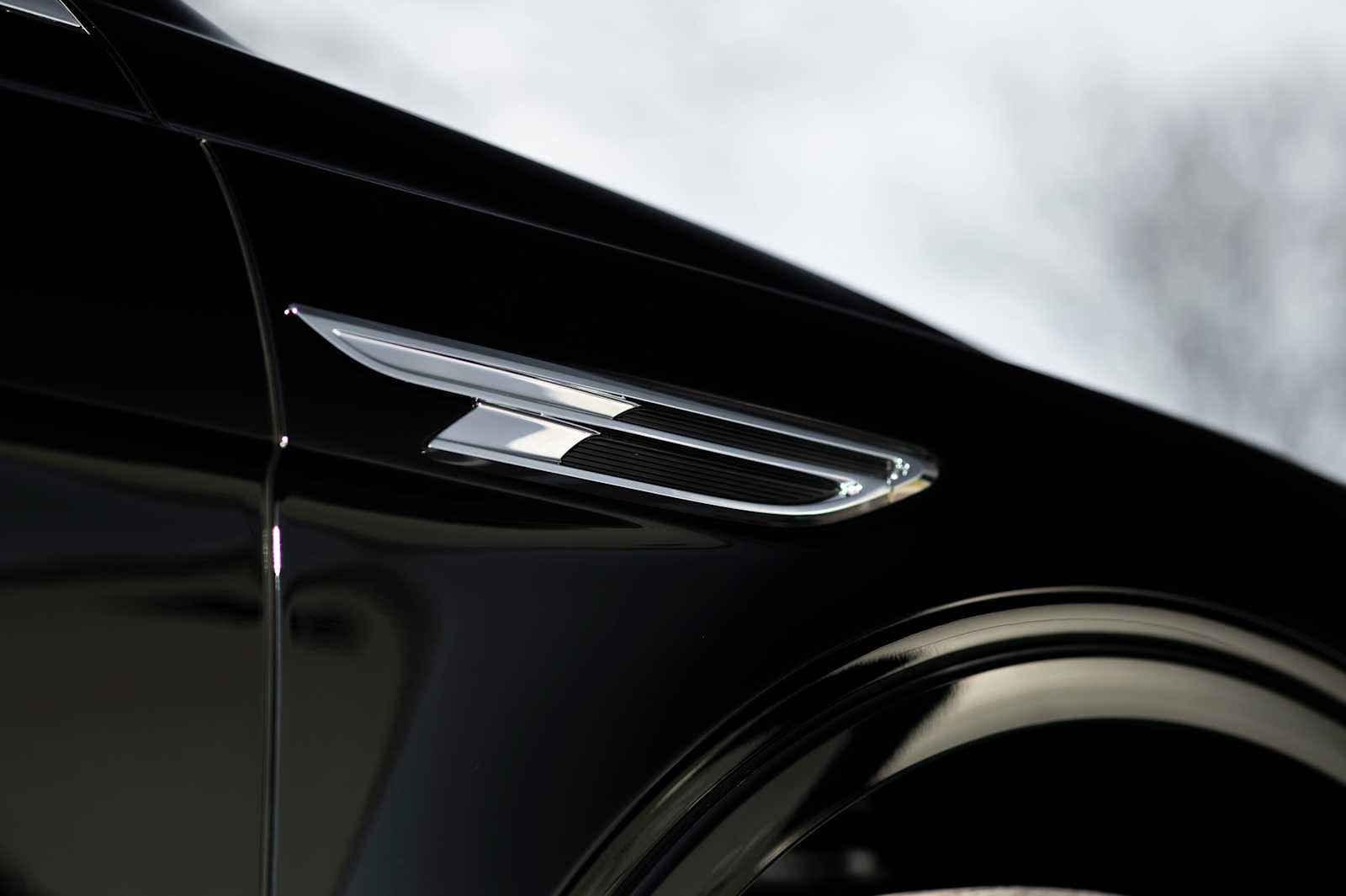 used 2024 Bentley Bentayga car