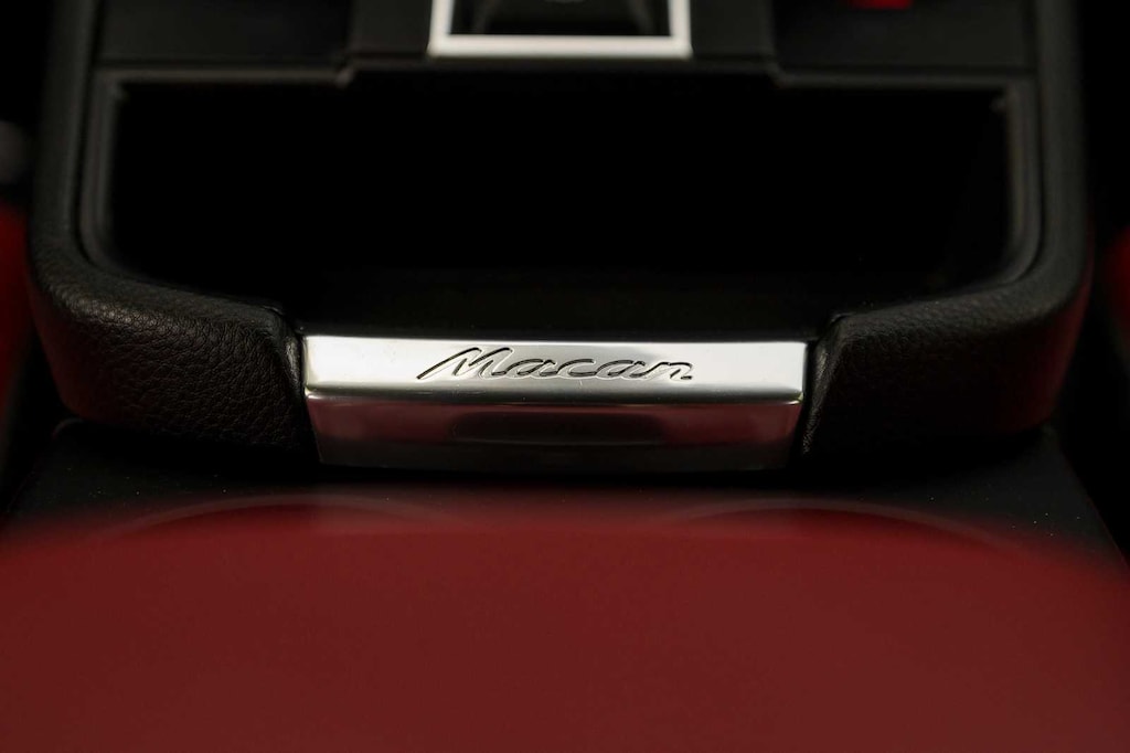 Used 2023 Porsche Macan SUV
