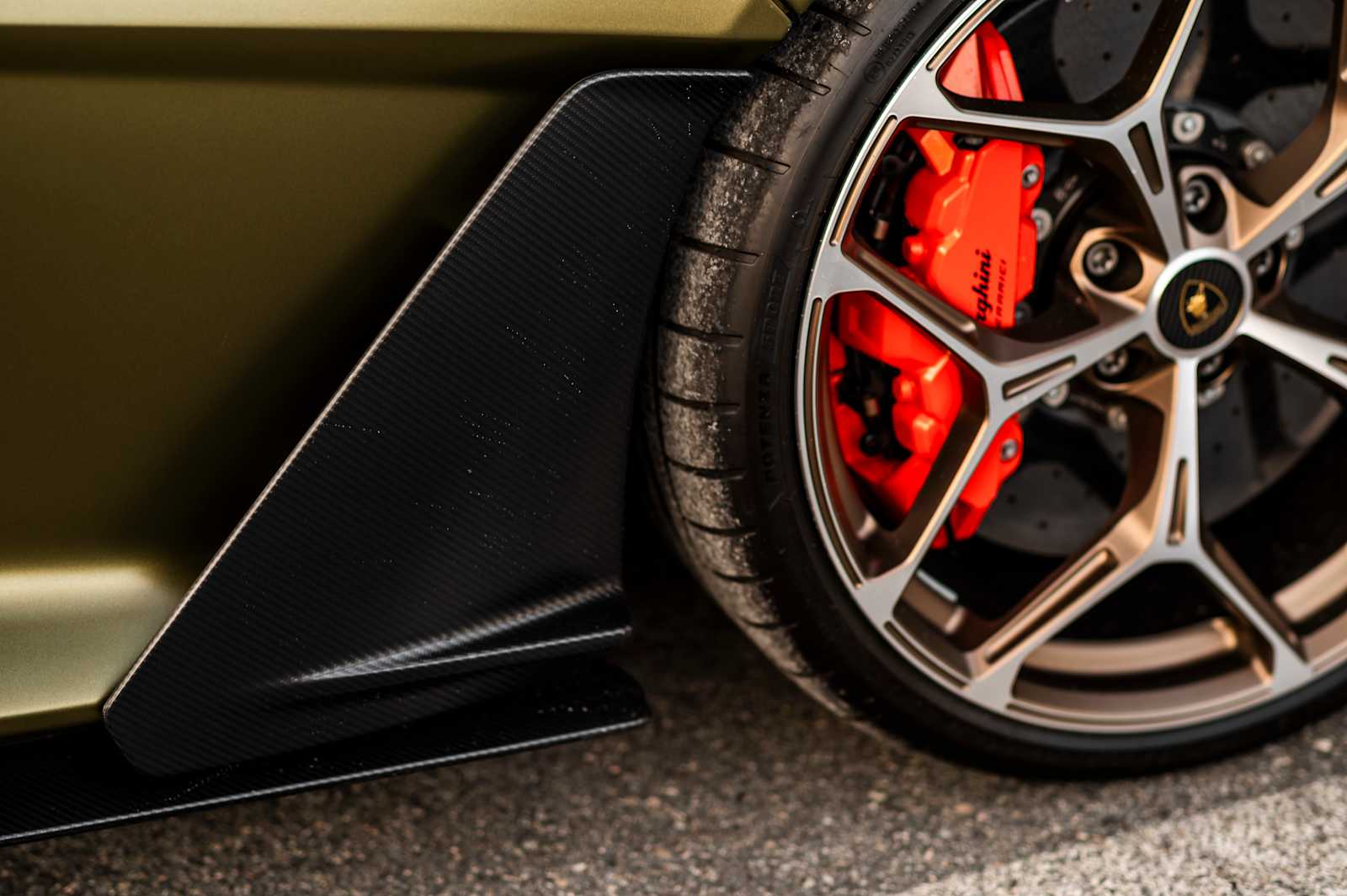 used 2025 Lamborghini Revuelto car, priced at $790,479