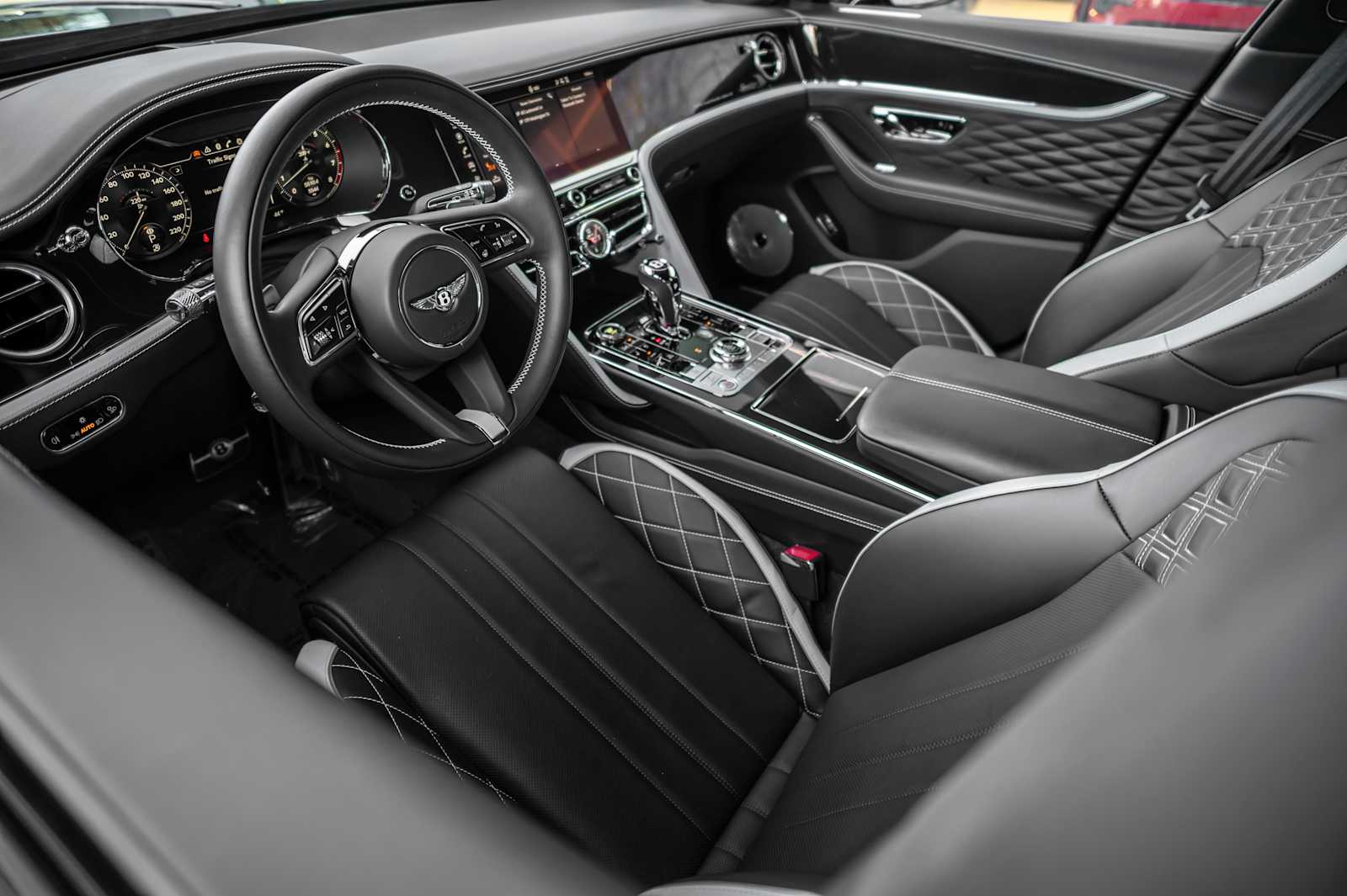 used 2024 Bentley Flying Spur car