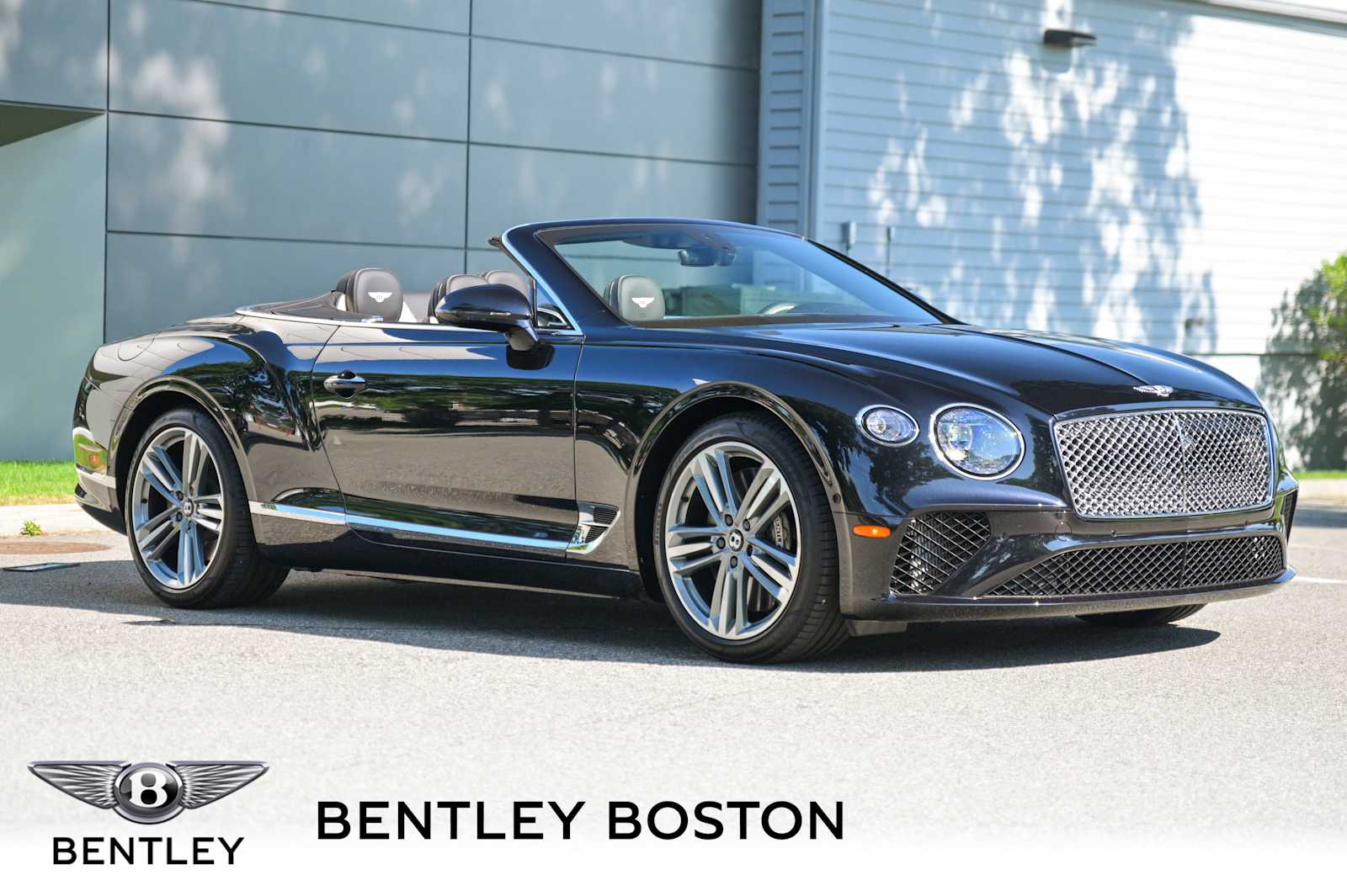 2023 Bentley Continental GT V8 Mulliner's photo