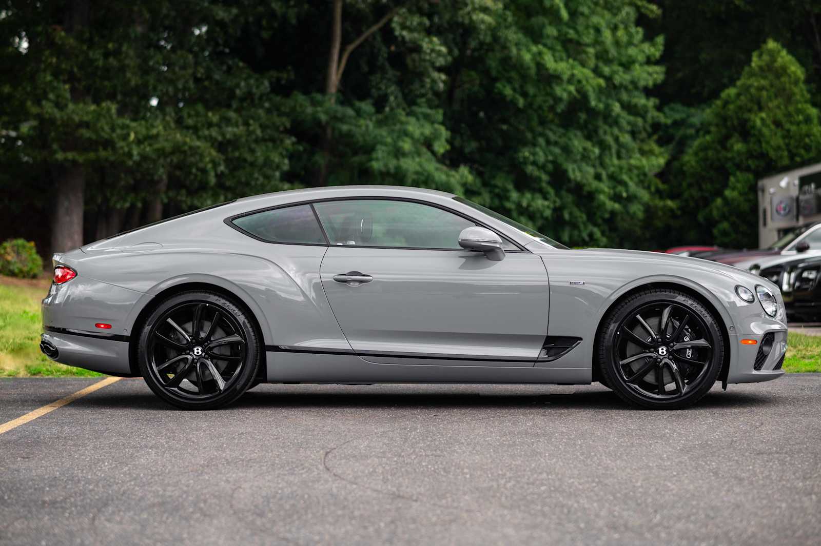 2024 Bentley Continental GT V8 photo 4