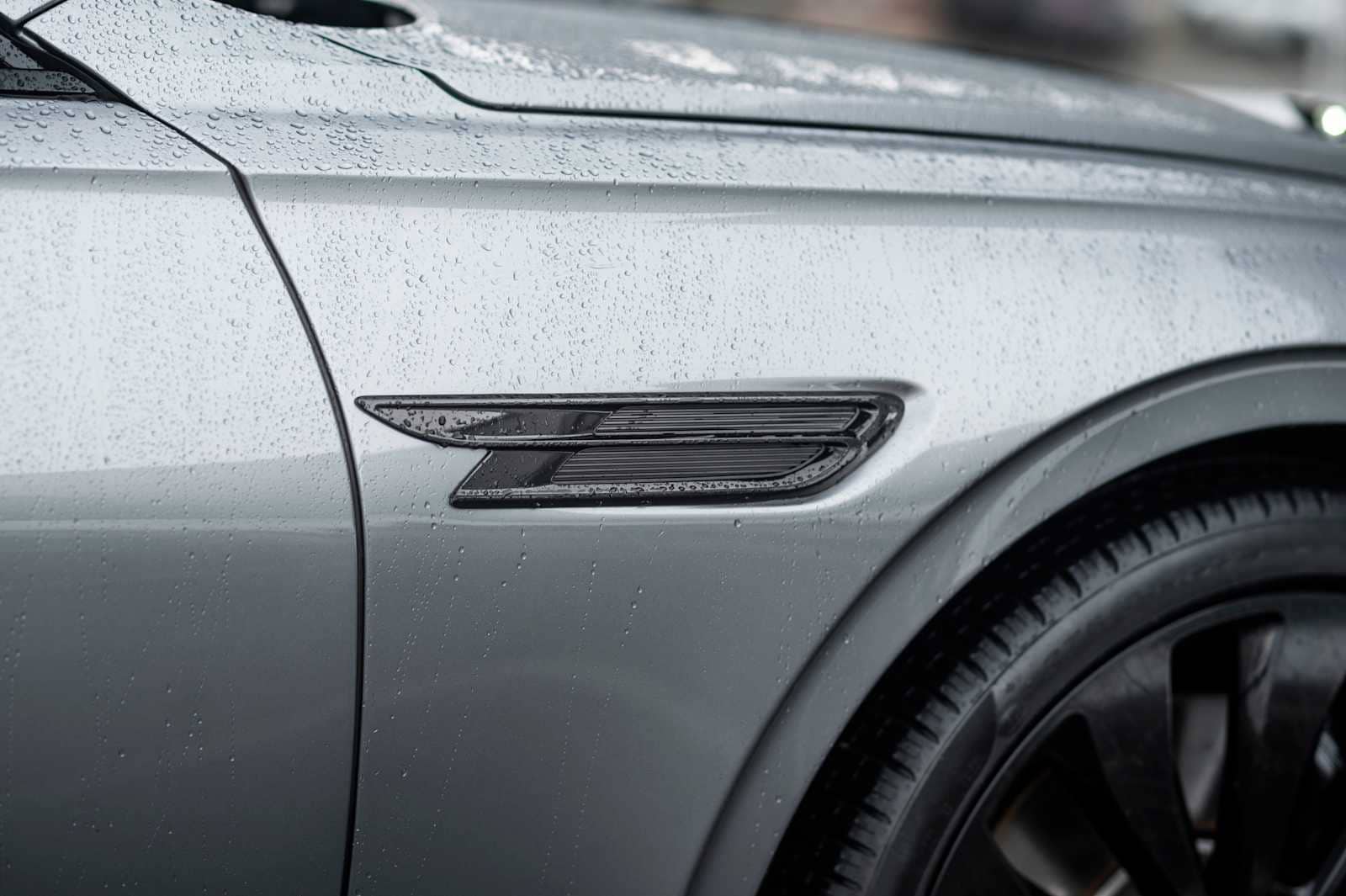 used 2024 Bentley Flying Spur car