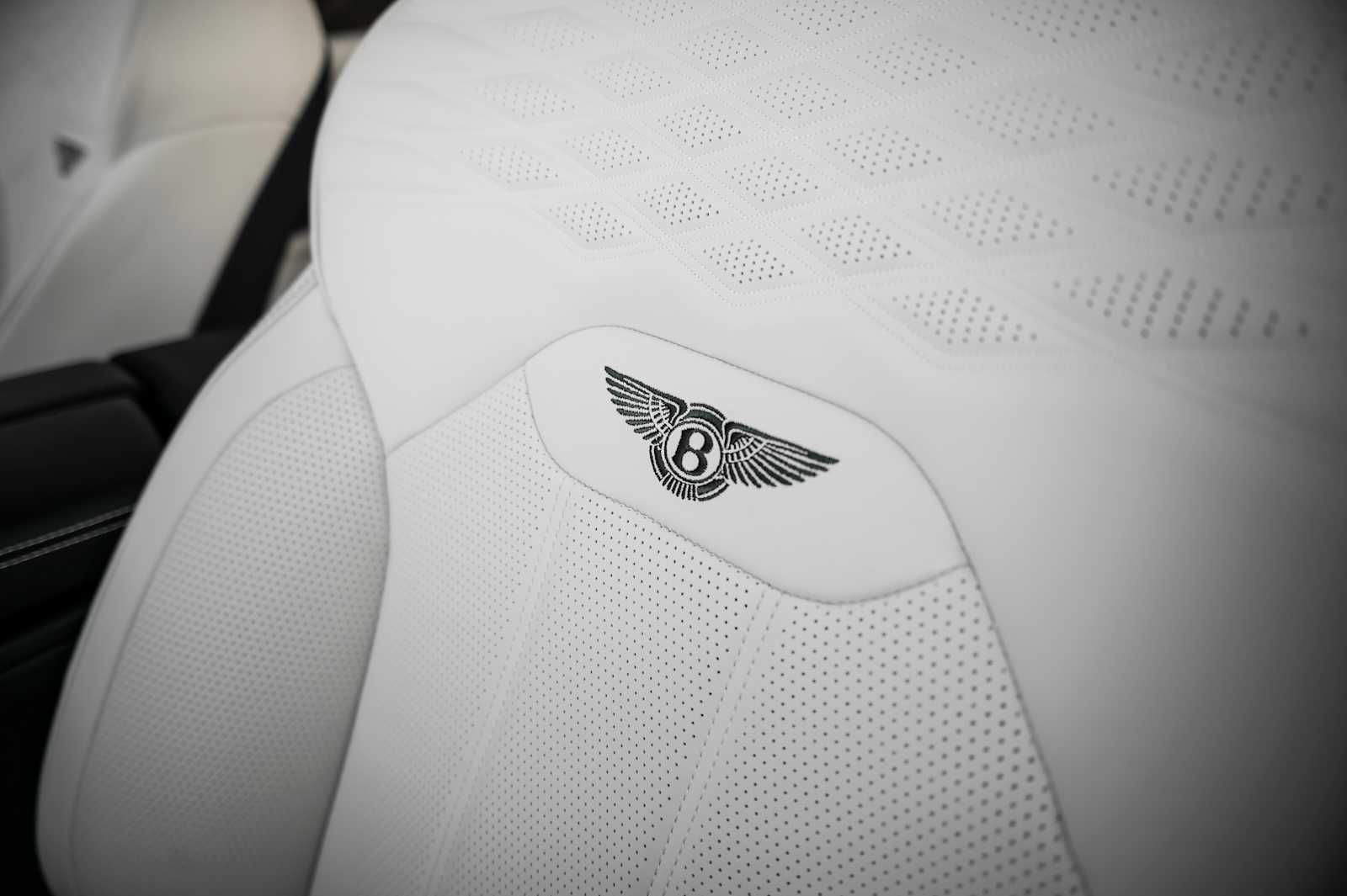 used 2024 Bentley Bentayga car