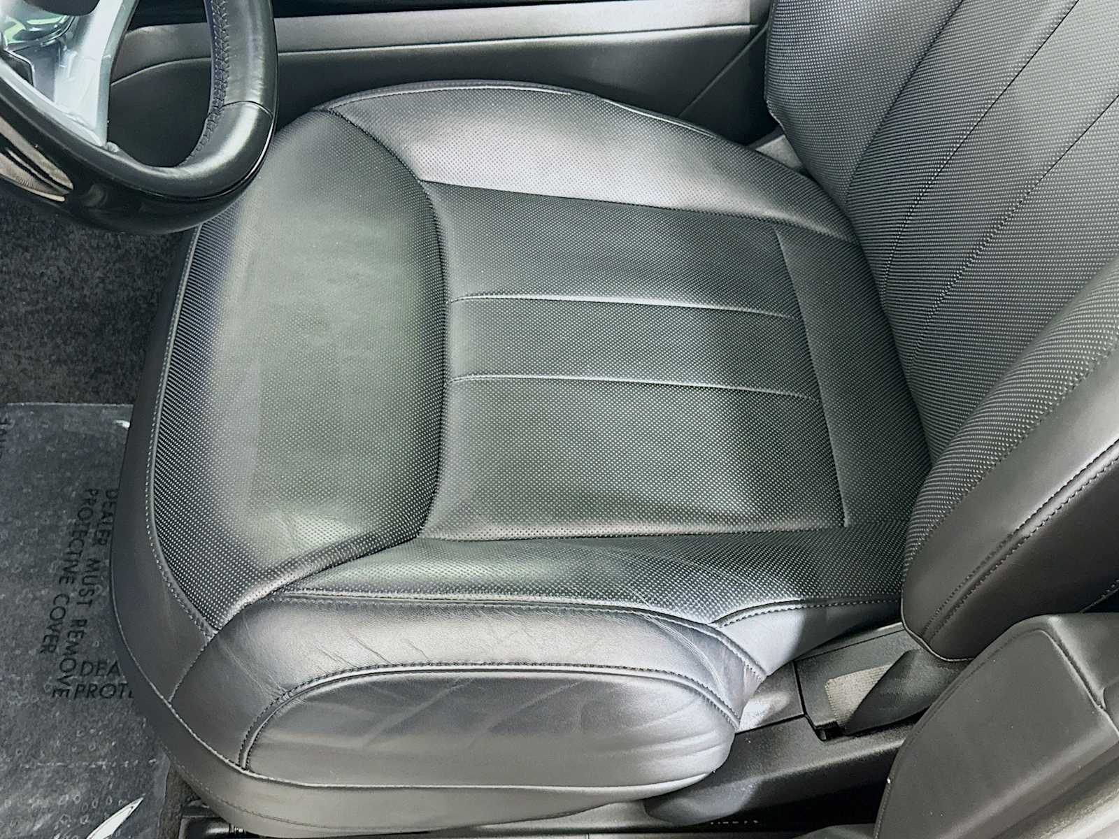 used 2023 Land Rover Range Rover car, priced at $85,497