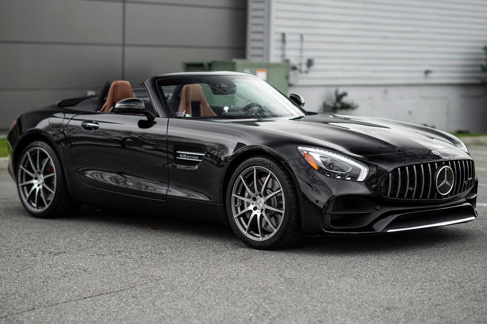 2018 Mercedes Benz AMG GT Roadster photo 2
