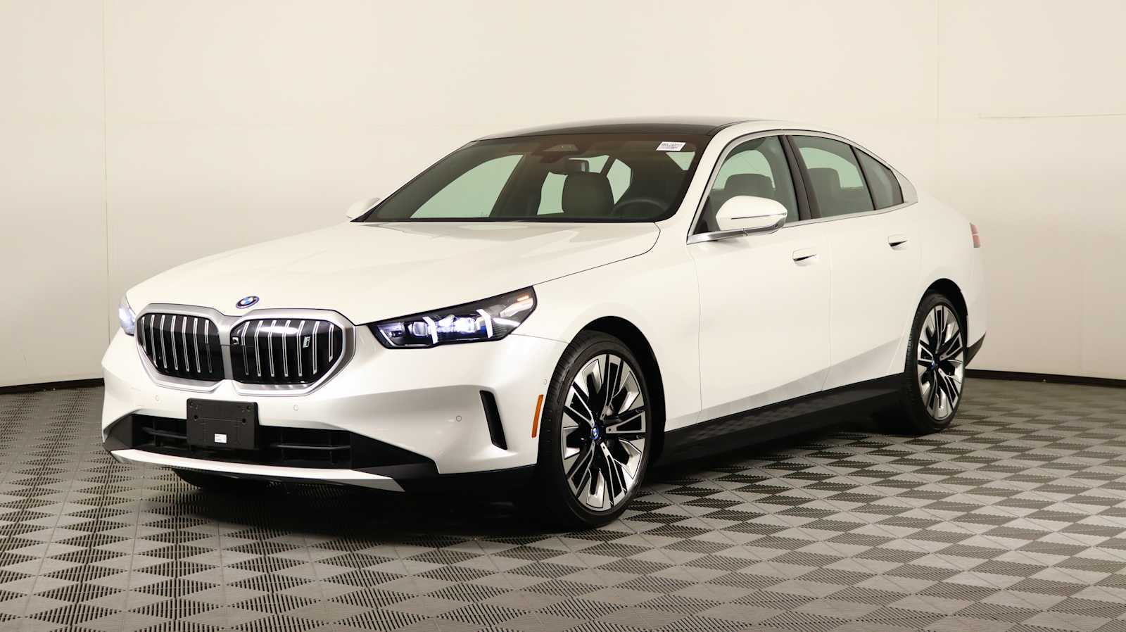 2024 Bmw i5 eDrive40 photo 3