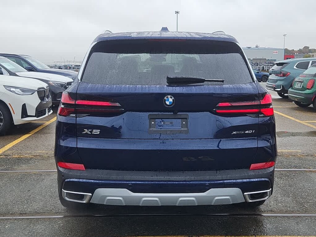 New 2026 BMW X5 xDrive40i SUV