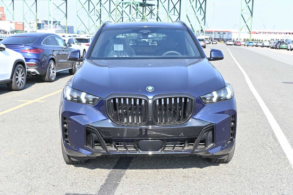 New 2026 BMW X5 PHEV xDrive50e SUV