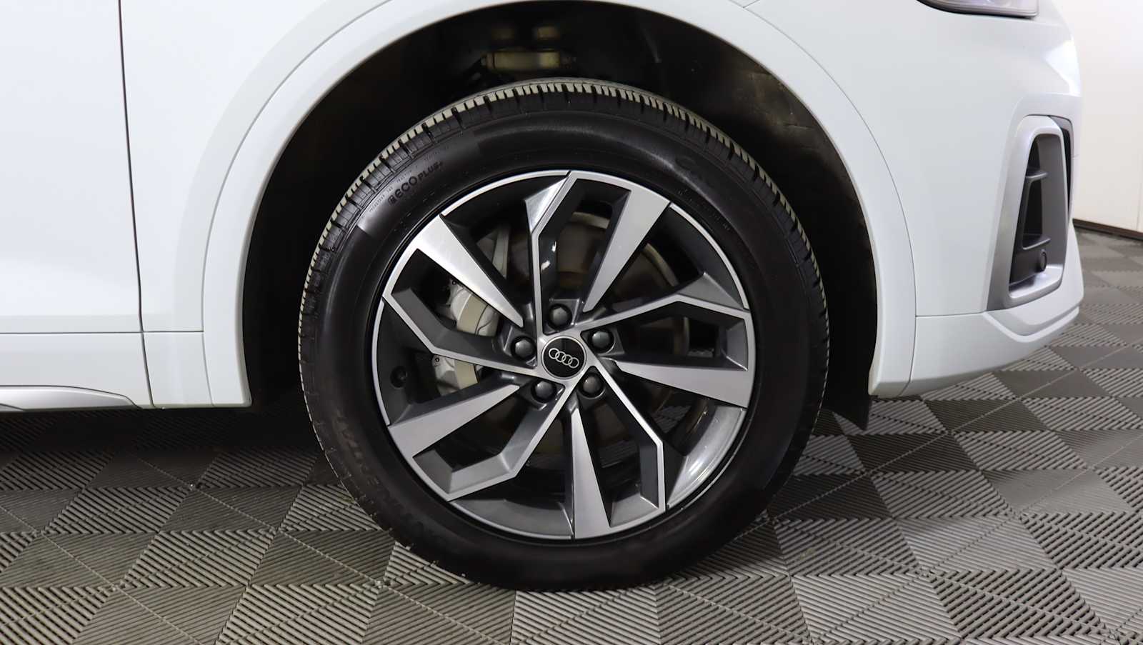 used 2024 Audi Q5 car, priced at $26,882