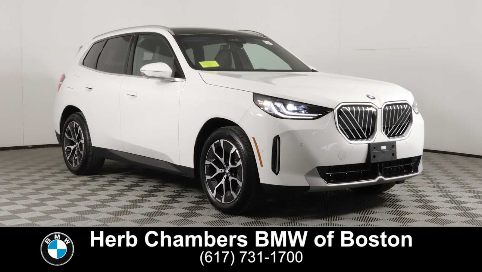 2025 BMW X3 30 XDRIVE's photo