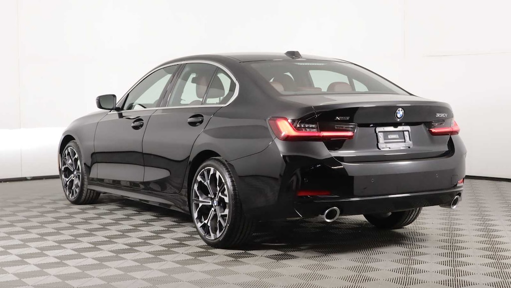 Certified 2025 BMW 330i xDrive Sedan