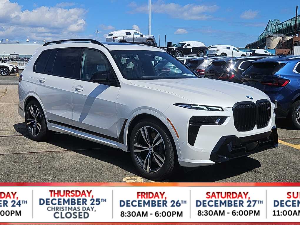 2026 BMW X7 M60i's photo