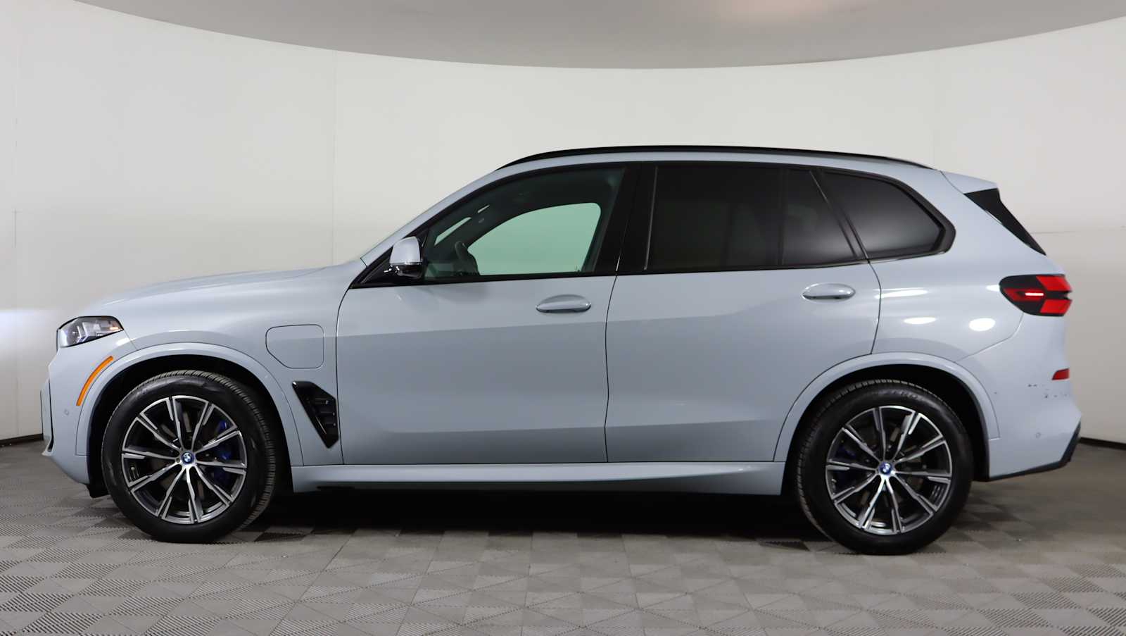 used 2024 BMW X5 PHEV car, priced at $51,726