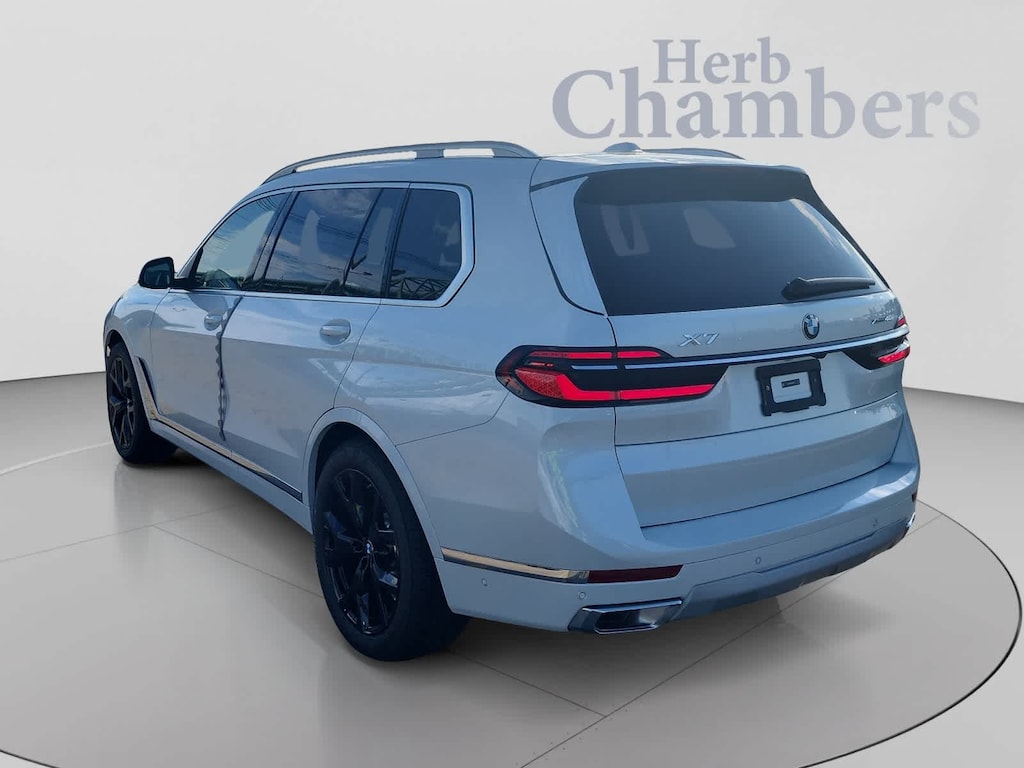New 2027 BMW X7 xDrive40i SUV