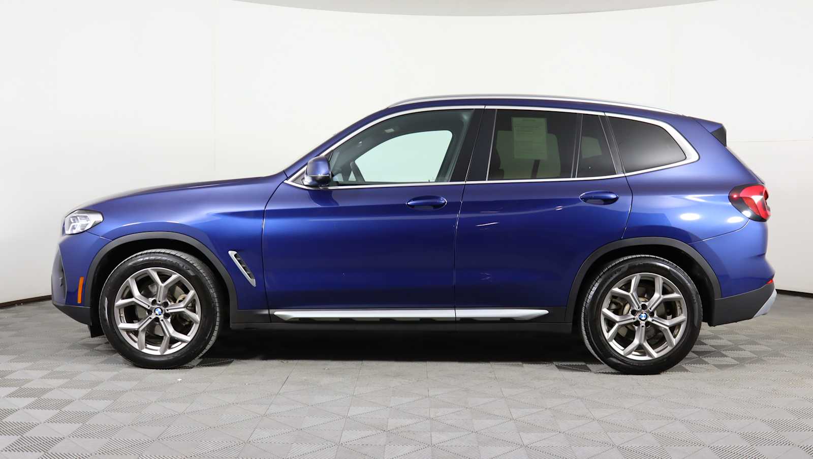 used 2023 BMW X3 car, priced at $38,521