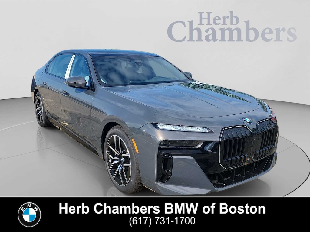 New 2026 BMW 750e xDrive Sedan