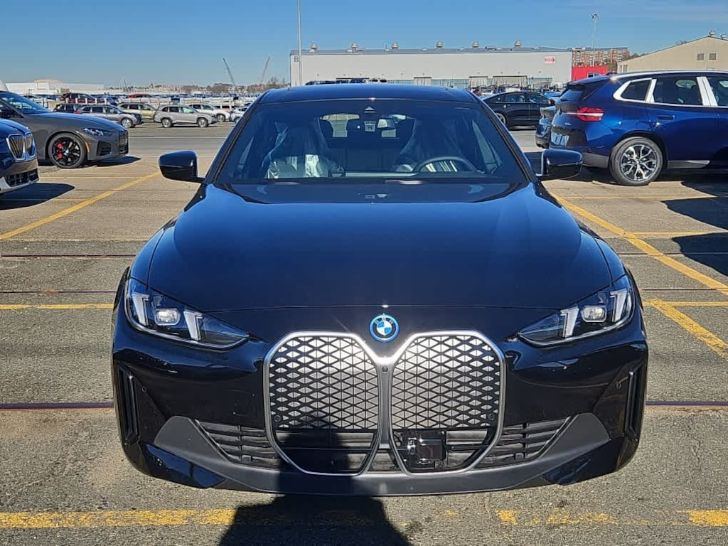 New 2025 BMW i4 xDrive40 Sedan