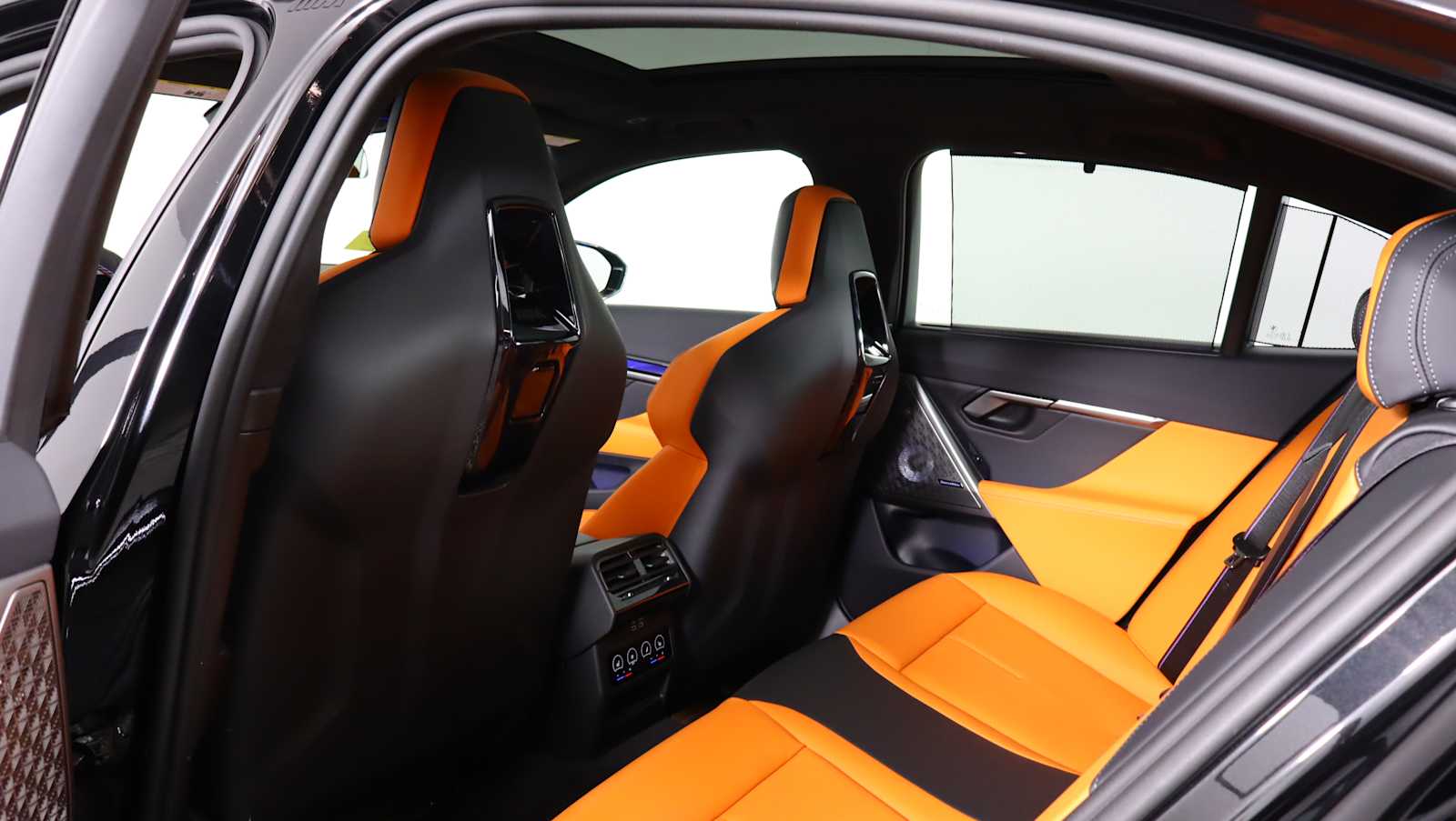 new 2025 BMW M5 car, priced at $126,825